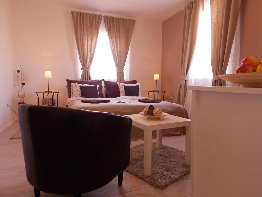 Eden Villa Apartmanhaz Балатонфюред Экстерьер фото