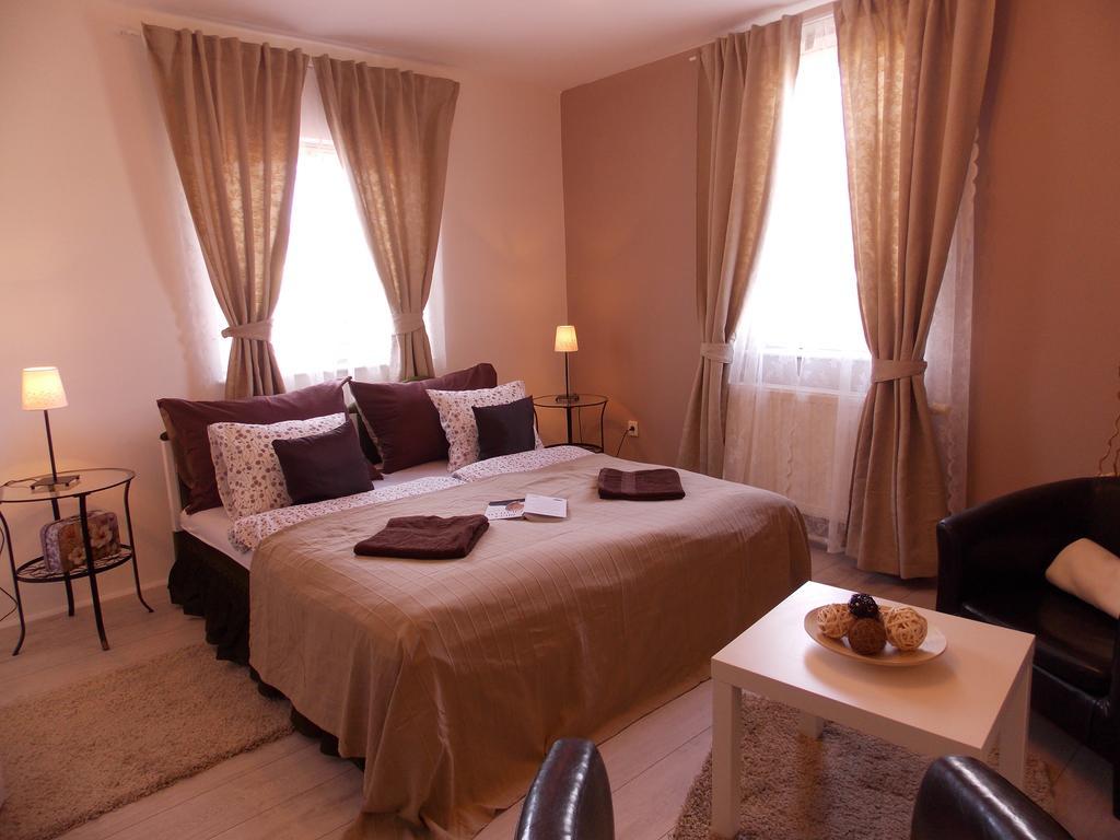 Eden Villa Apartmanhaz Балатонфюред Экстерьер фото